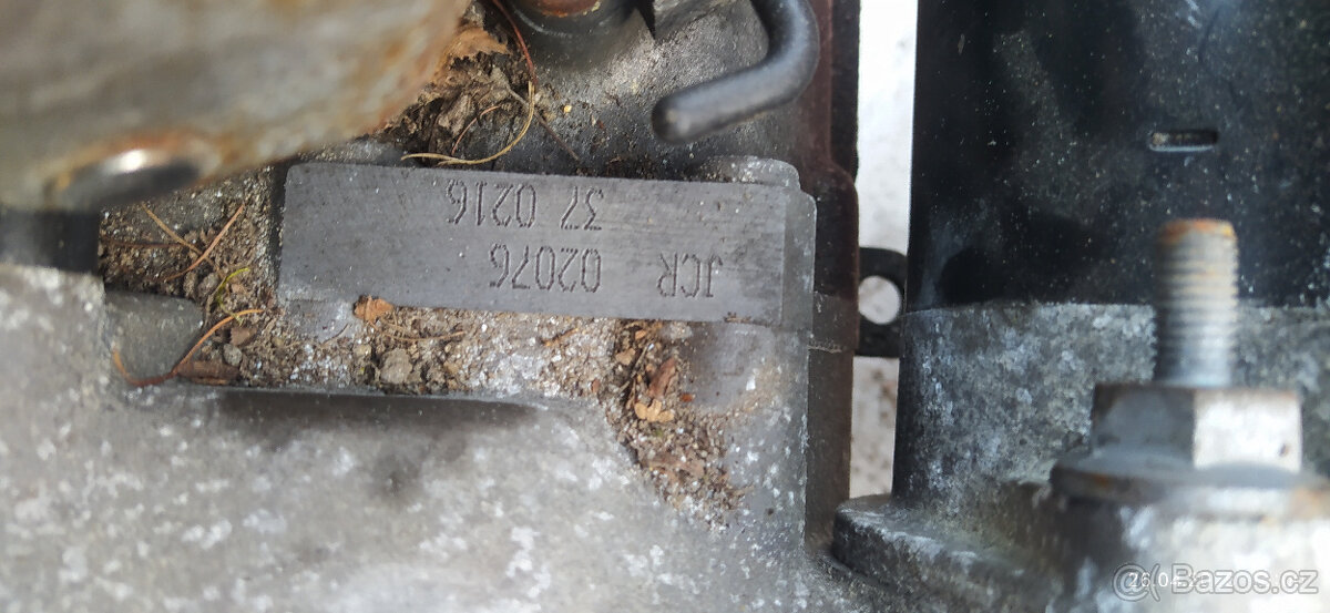 MOTOR OCTÁVIA 2 - 12