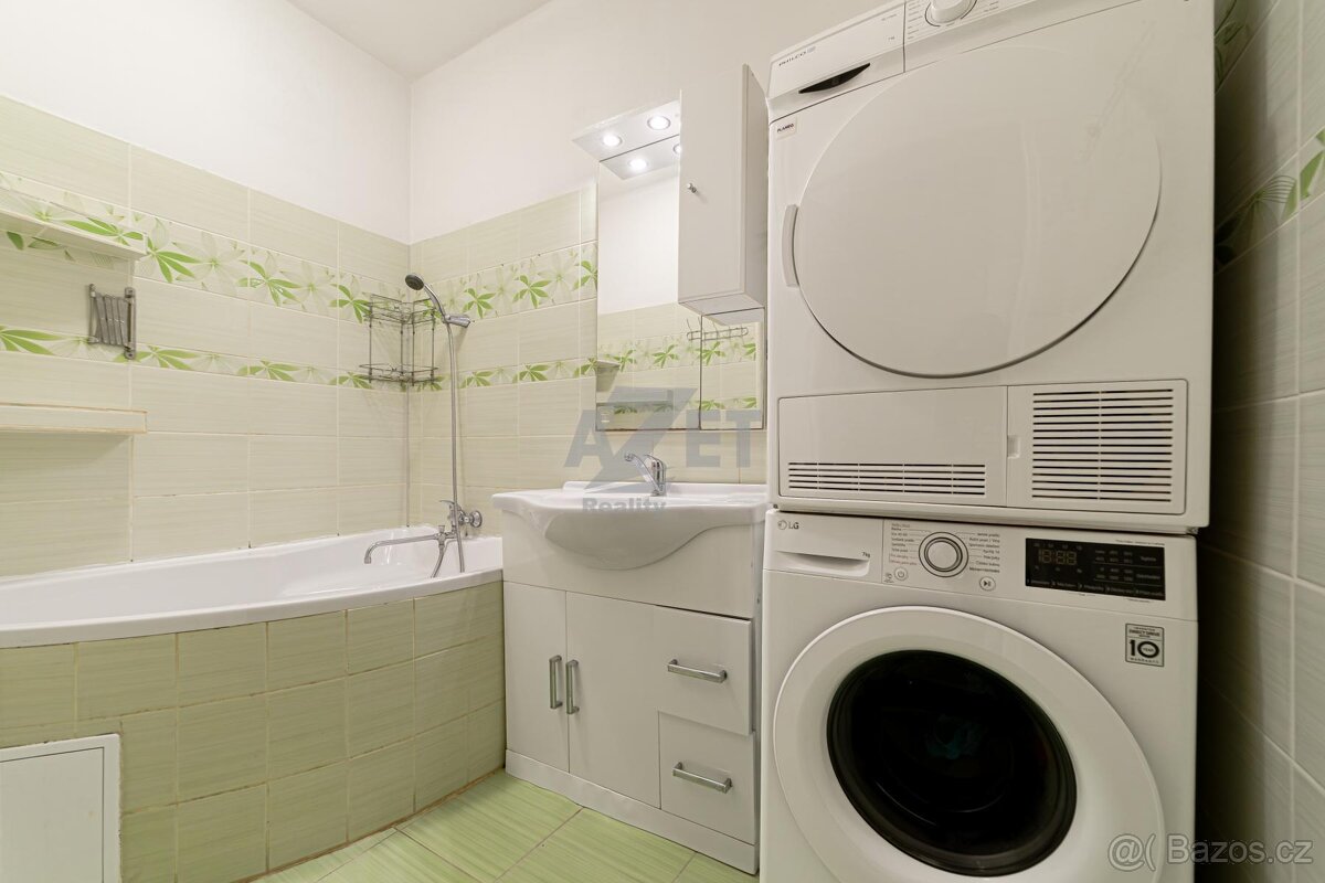 Prodej bytu 3+1, 67 m2, Karviná - Ráj - ul. Olbrachtova - 12