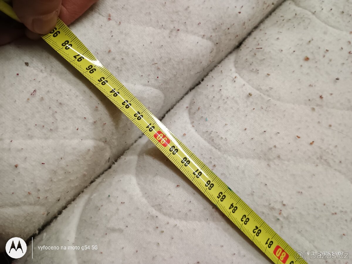 Manželská postel - 12