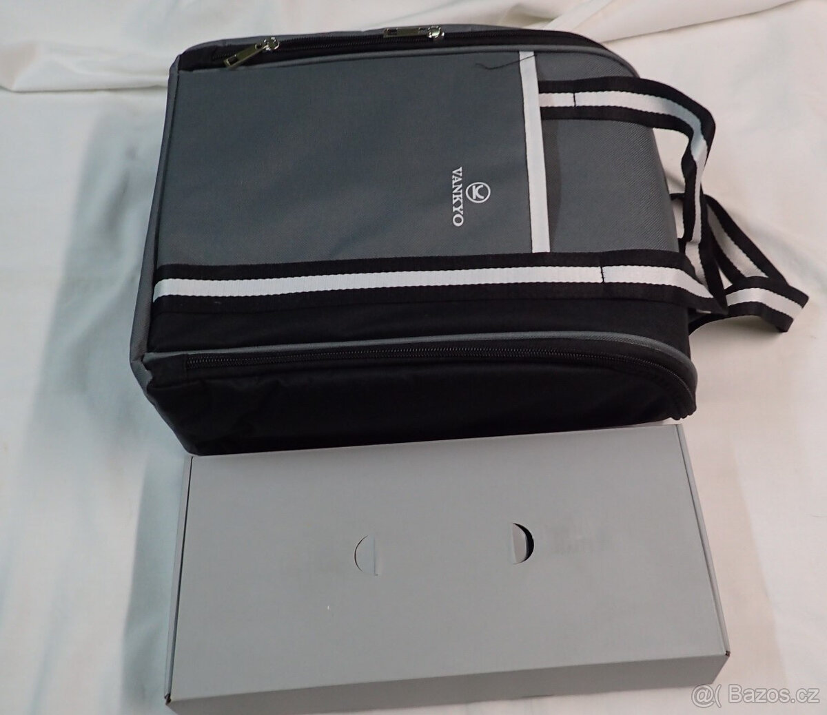 Projektor LCD LED VANKYO PERFORMANCE V630W - 12