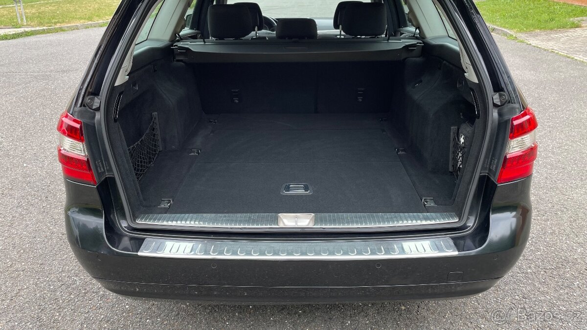 MERCEDES-BENZ E200CDI AUTOMAT HARMAN/KARDON - 12