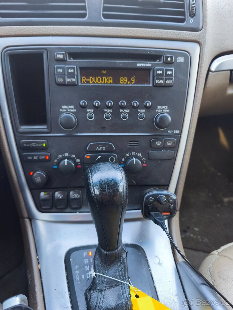Volvo XC70 2.4D - 12