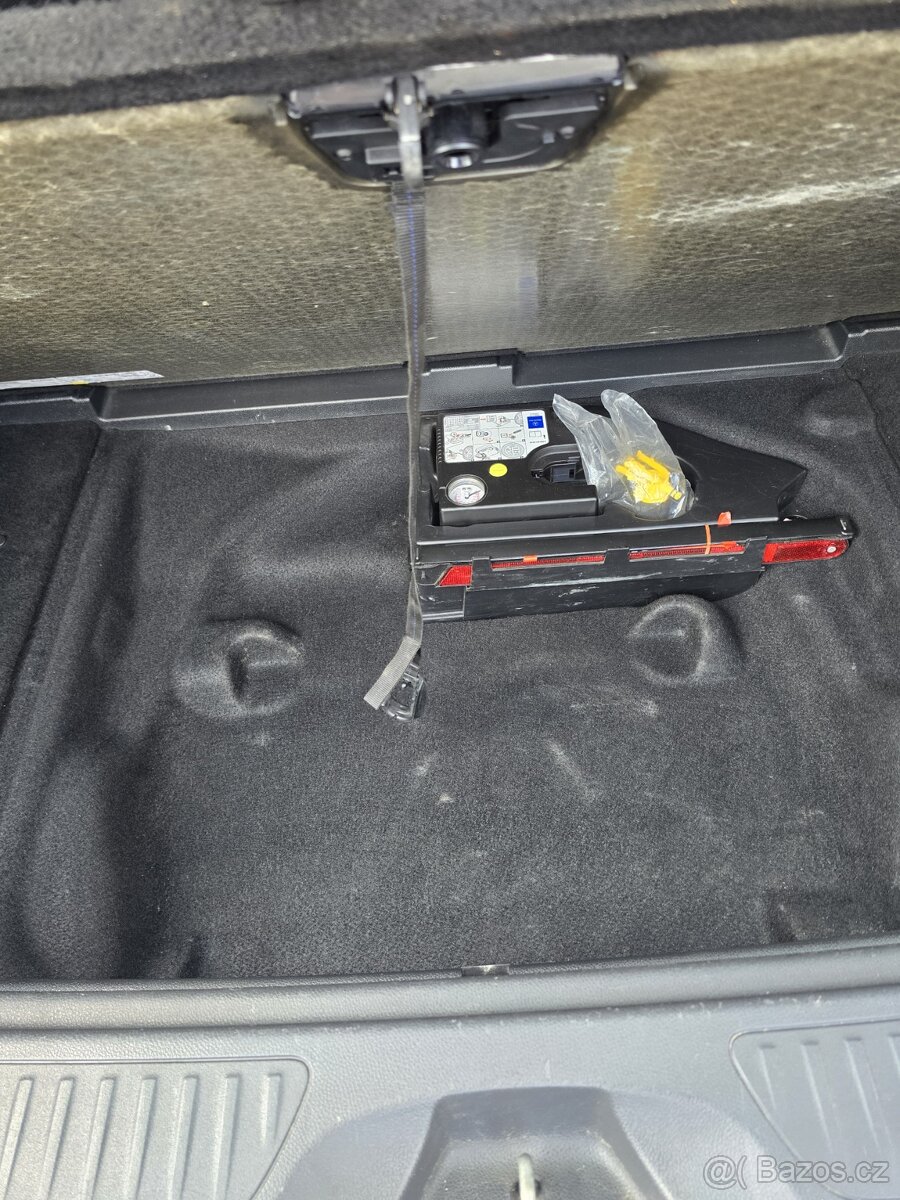 Mercedes Benz B180 W246 automat 2014 - 12