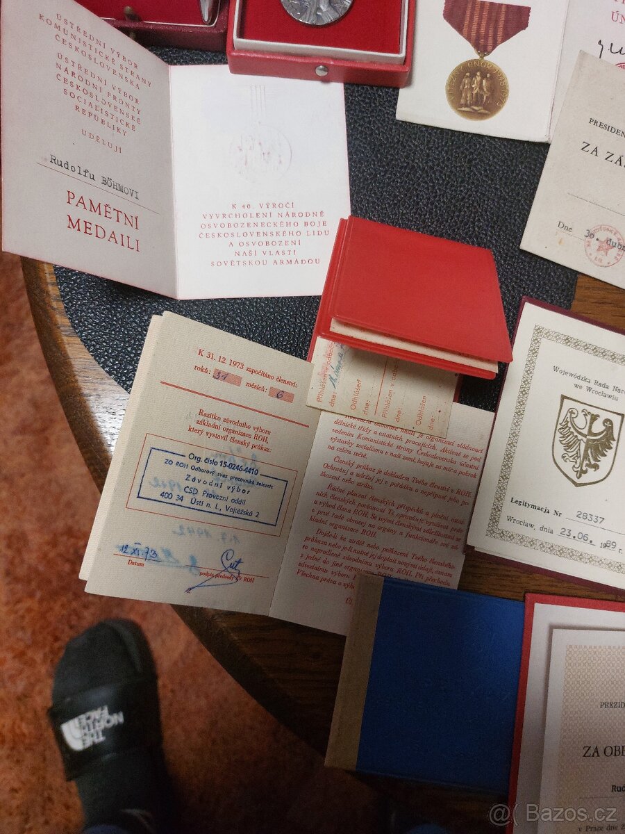 Artefakty z komunistické éry - 12