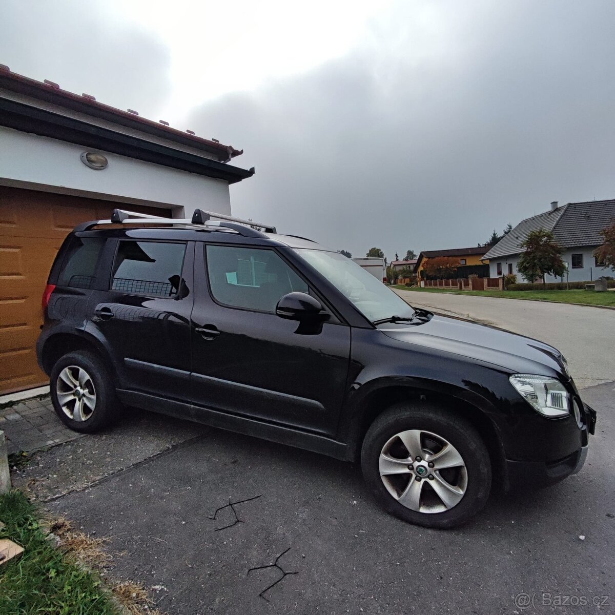 Škoda Yeti 1.2 tsi benzín rok 2014 - 12