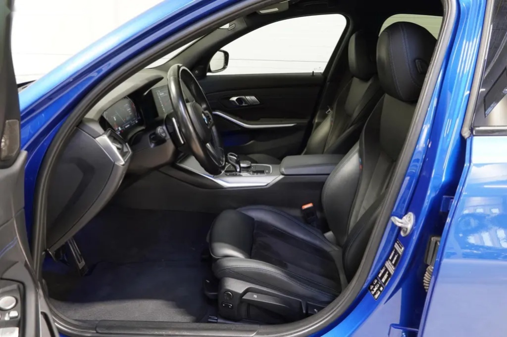 BMW Řada 3, 330i,XDRIVE,H/K M-PAKET,ČR - 12