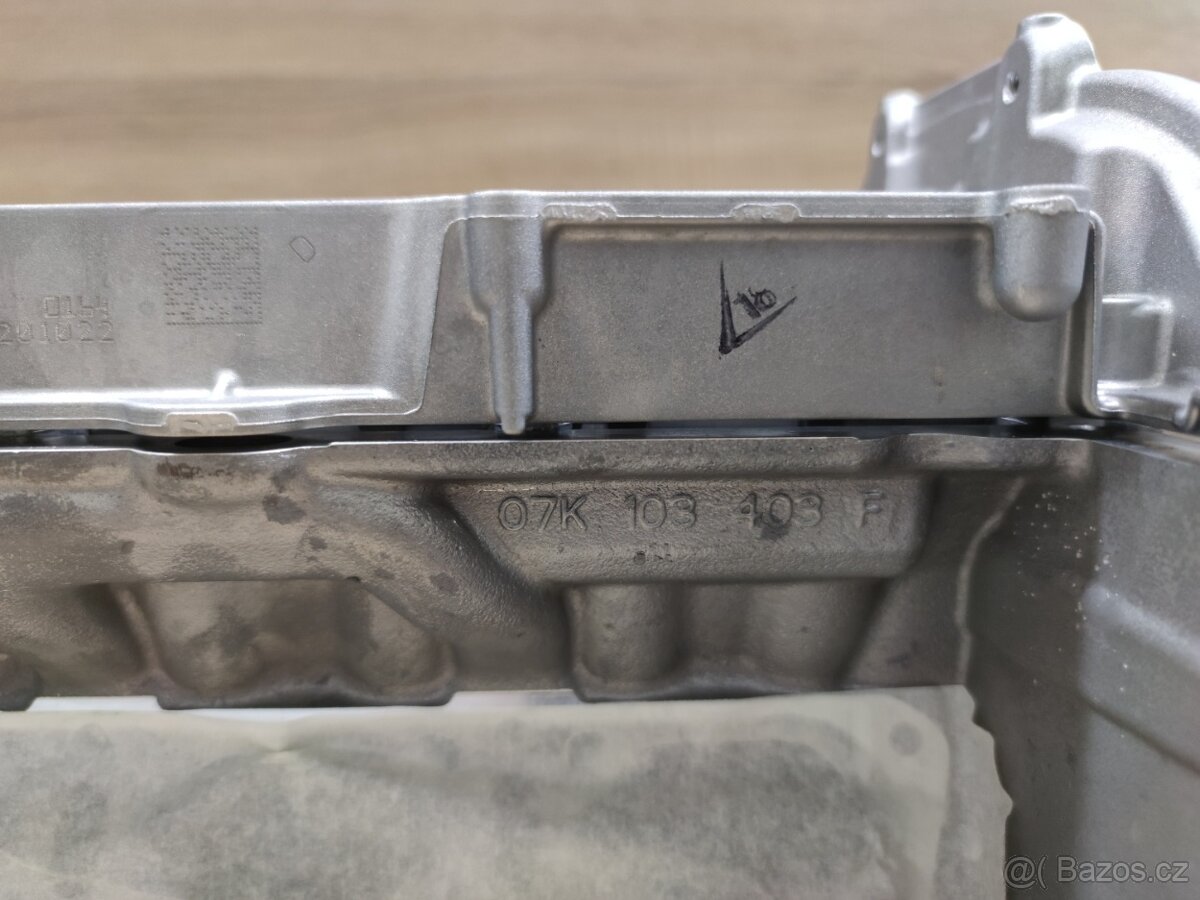 Hlava motora 2.5 TFSI 294kW - 12