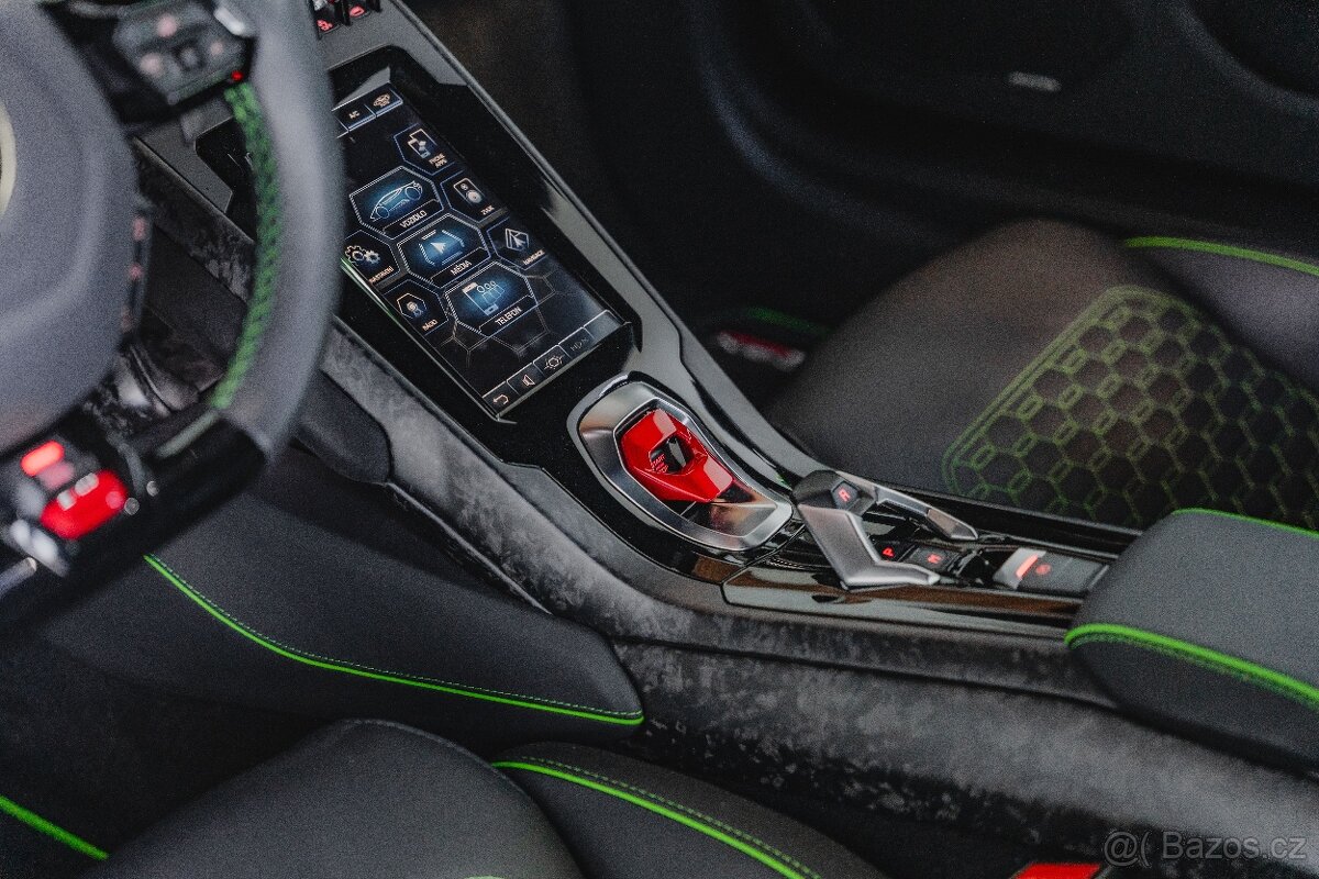 LAMBORGHINI Huracán-Evo-AWD-640PS-PPF-ZÁRUKA/SERVIS - 12