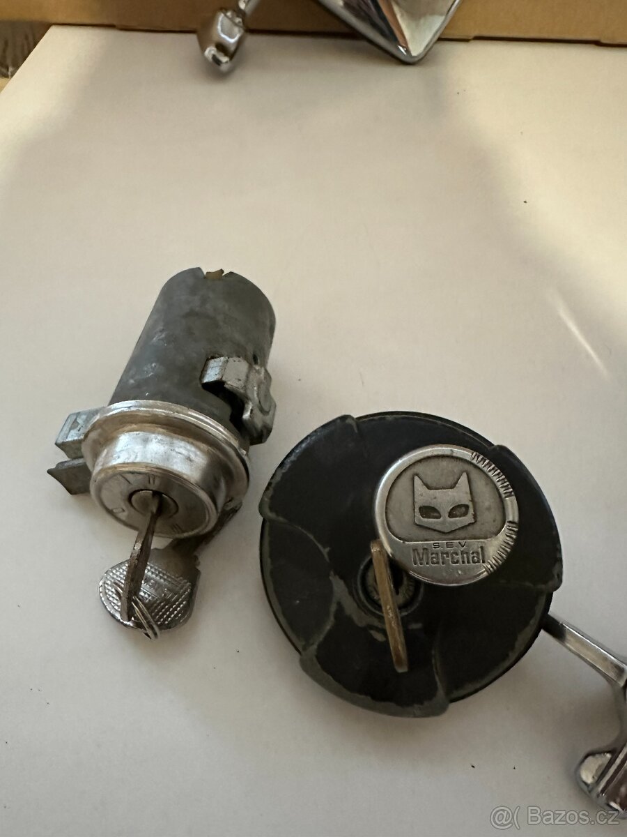 LADA VAZ 2101 - Díly - 12