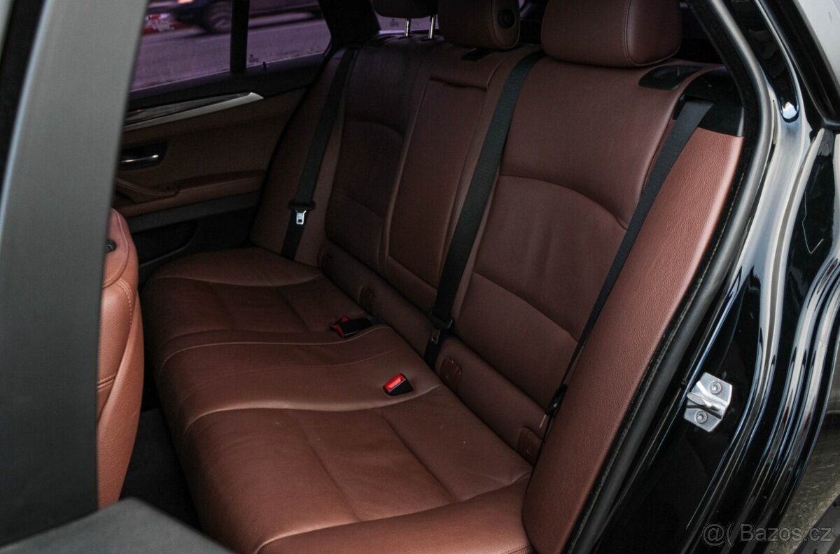 BMW Rad 5 Touring 520d xDrive - 12