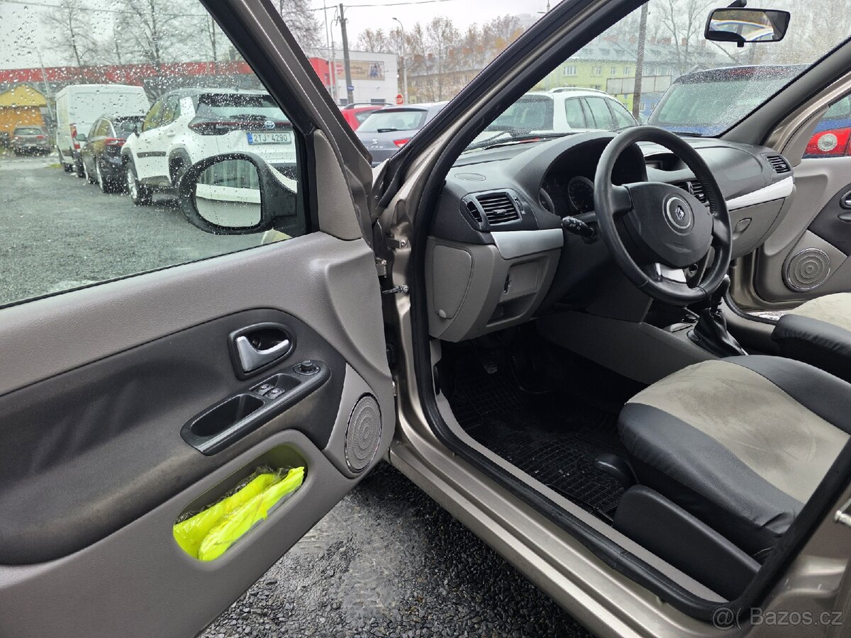 Renault Thalia
1.2 TZ Klimatizace - 12