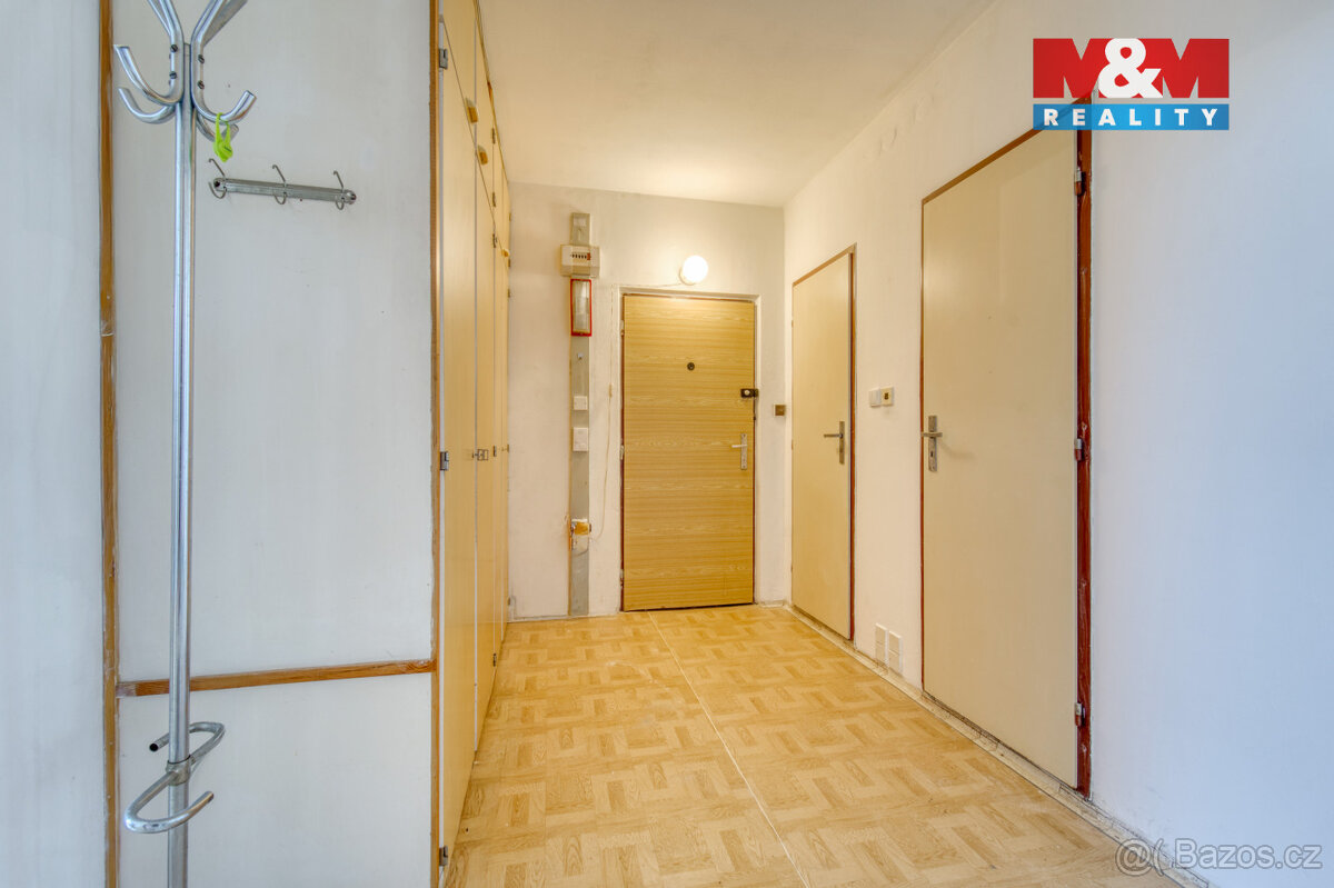 Pronájem bytu 3+1, 82 m², Plzeň, ul. Hodonínská - 12