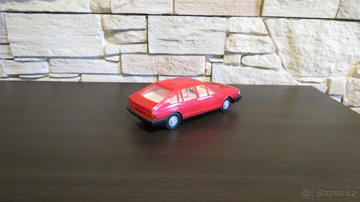 Staré hračky, autíčka Tatra 815, Liaz, Monti System, Anker. - 12