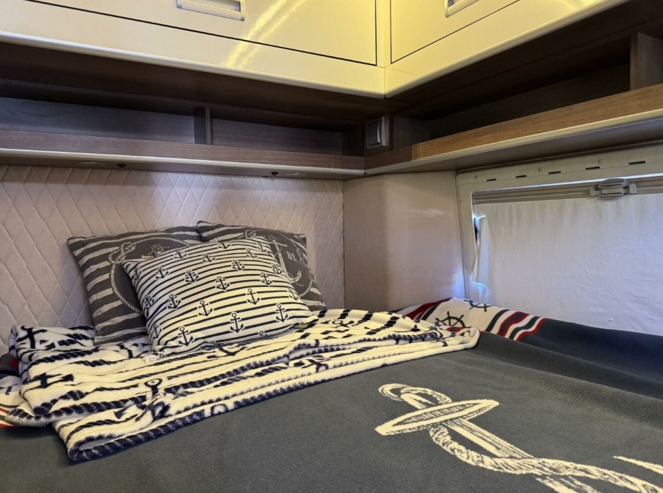 Peugeot 3.0 Globe-Traveller Voyager X - 12