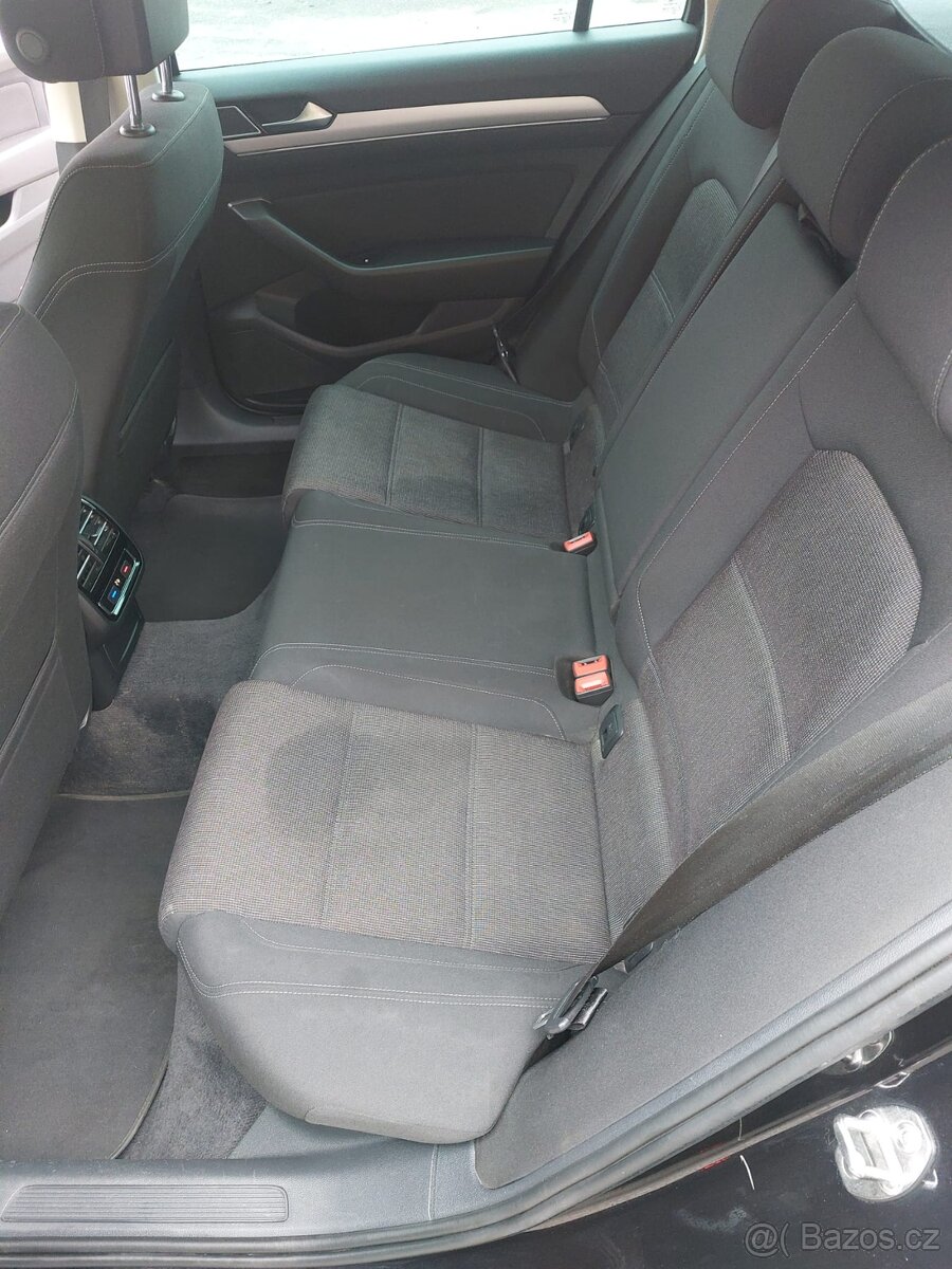 Volkswagen Passat B8 - 12