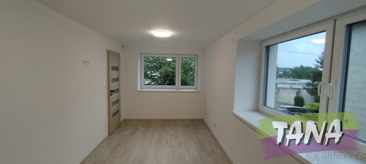 Pronájem bytu o dispozici 3+kk. Nacházející se v bytovém dom - 12