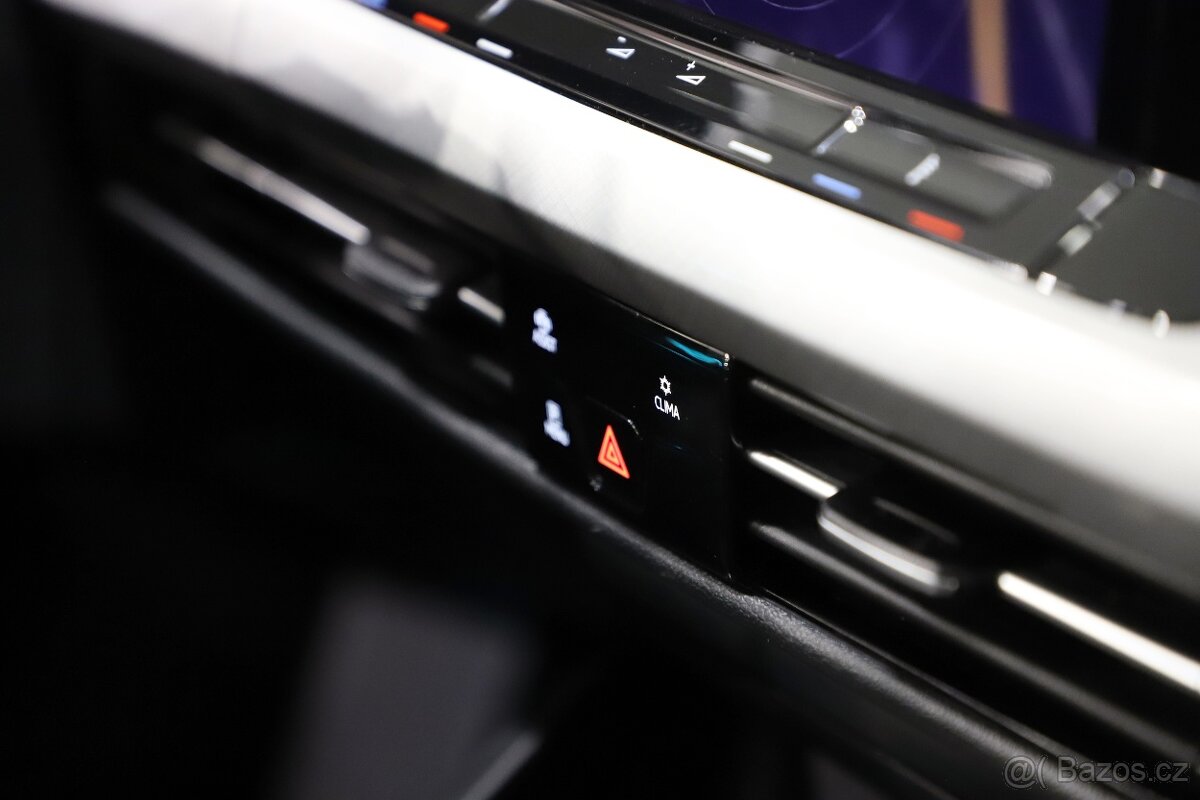 VW Golf Variant 2.0TDI 85kW man. Full LED - záruka Atuodraft - 12