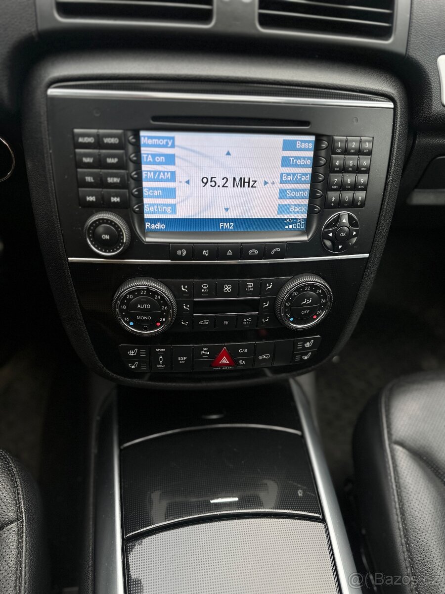 Mercedes Benz R 280CDI 4MATIC, Bohatá výbava - 12