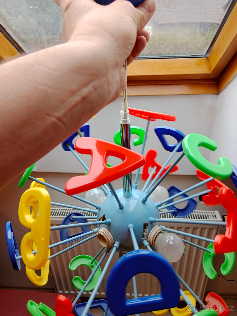 Lustr s písmeny do dětského pokoje průměr stínidla 44 cm - 12