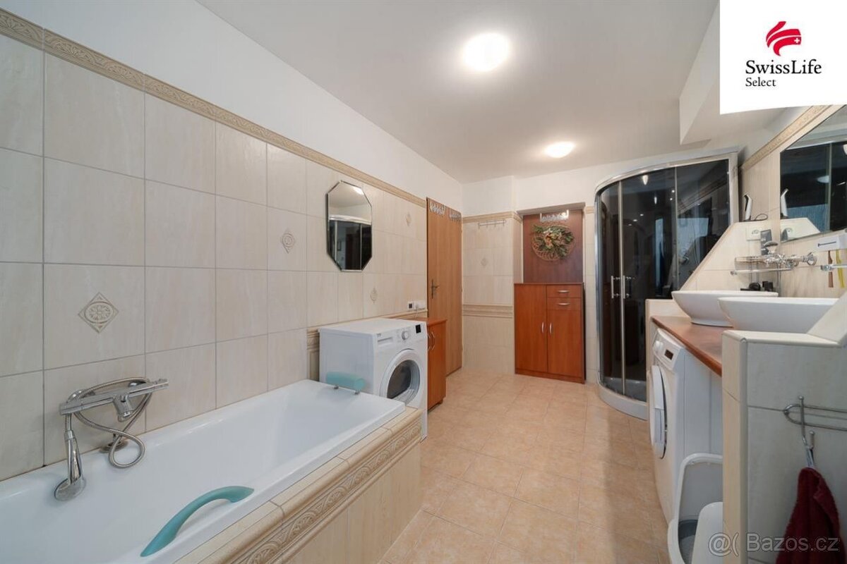 Prodej rodinného domu 200 m2, Jasenná - 12
