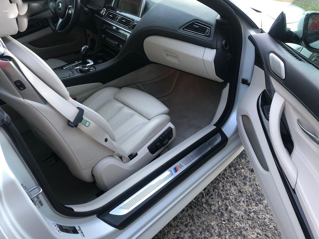 BMW ŘADA 6 330KW - 12