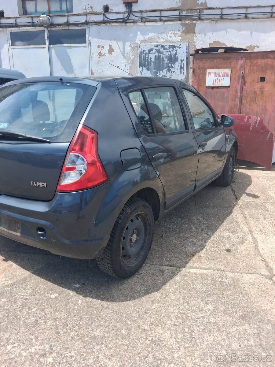 Sandero 1.4i veskere dily - 12