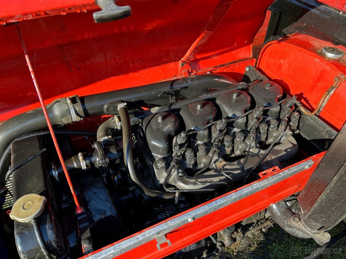 Udržovaný ZETOR 5611 s doklady a SPZ - 12