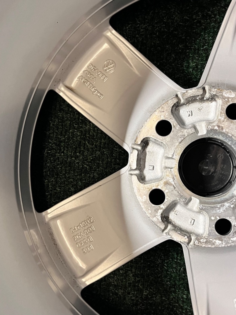 5x112 R16 Originál VW T-Roc / Corvara - jako nové - ET 43 - 12