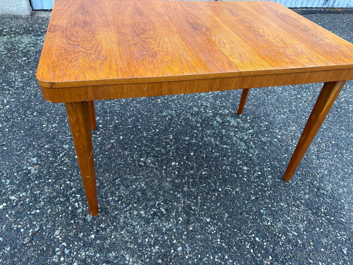 Rozkládací stůl Ton - 12