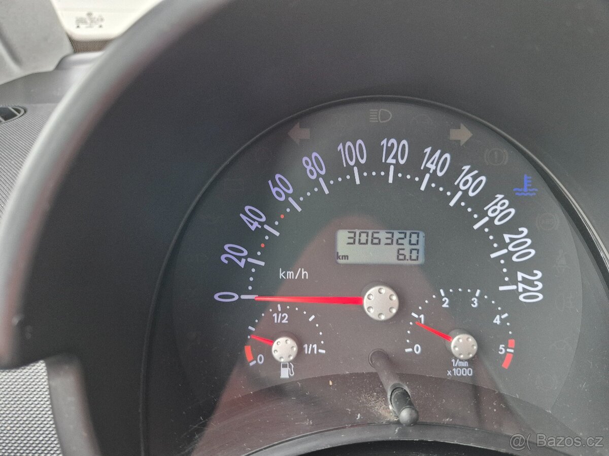 VW New Beetle 1,9 tdi 66 kw - 12