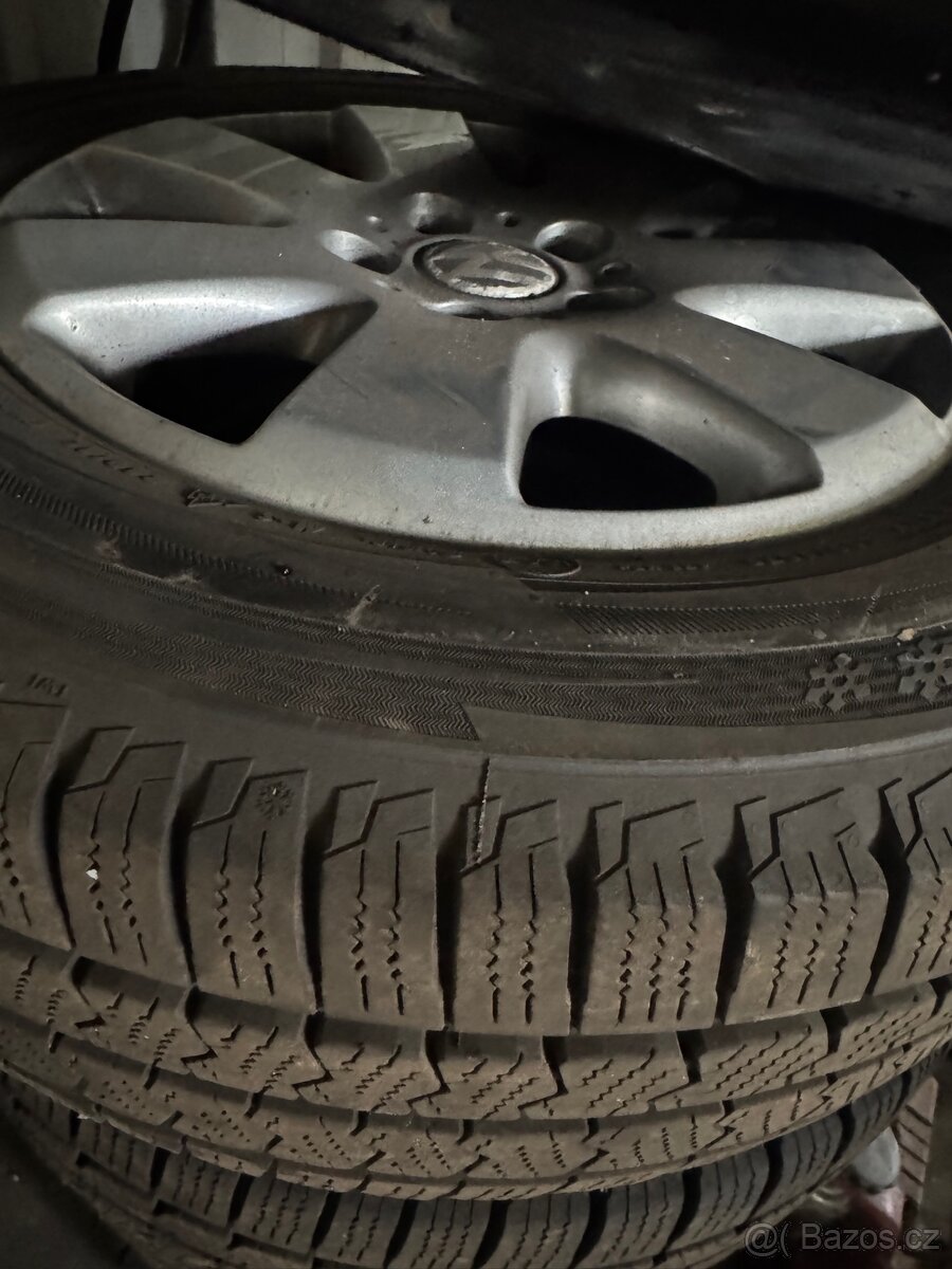 Vw multivan t5 1.9TDI 77kw - 12