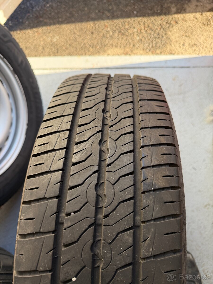 2x sada kol VW Transporter/Multivan/Caravelle - 12