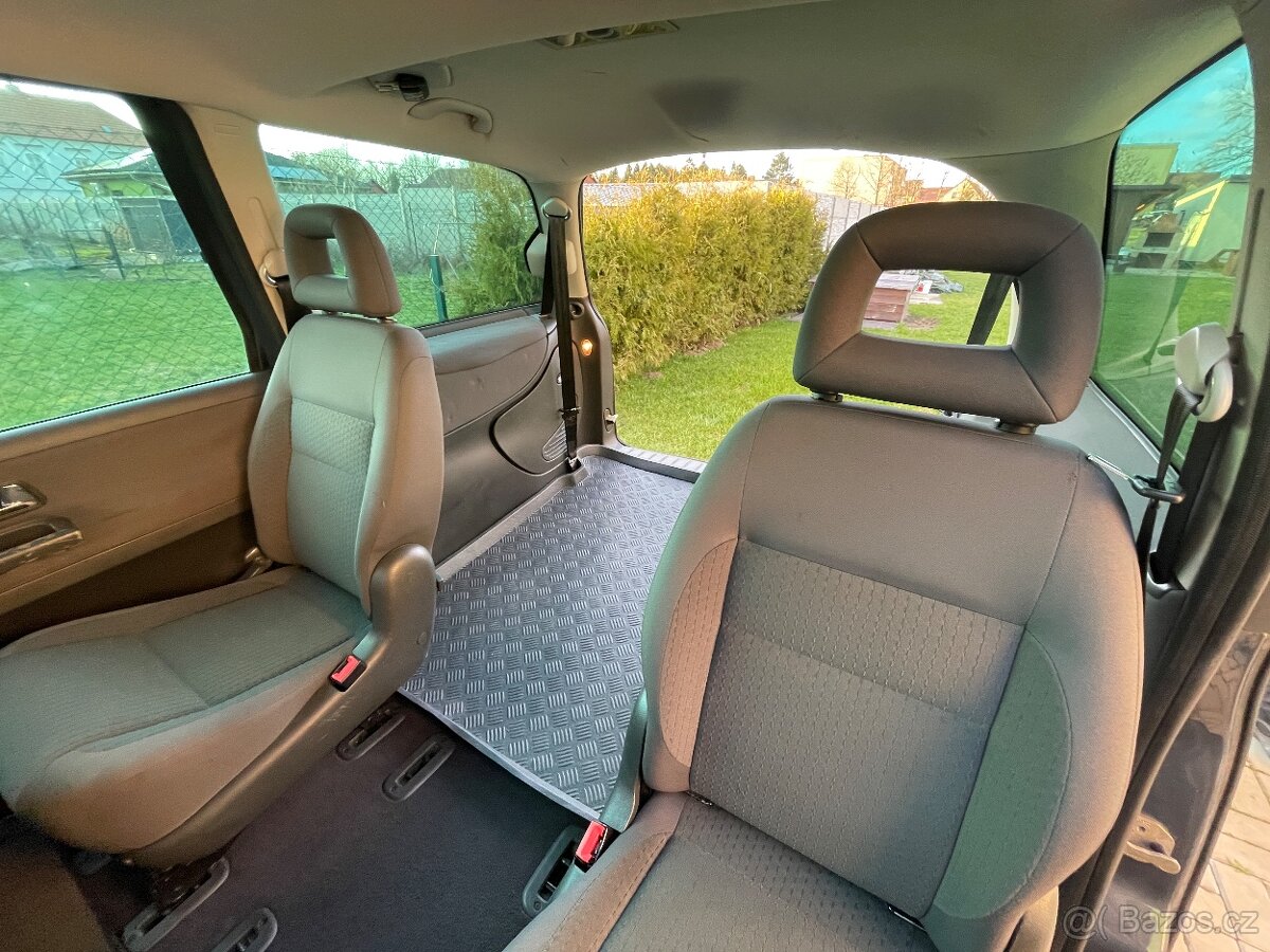 VW Sharan 2006, 96kW - 12