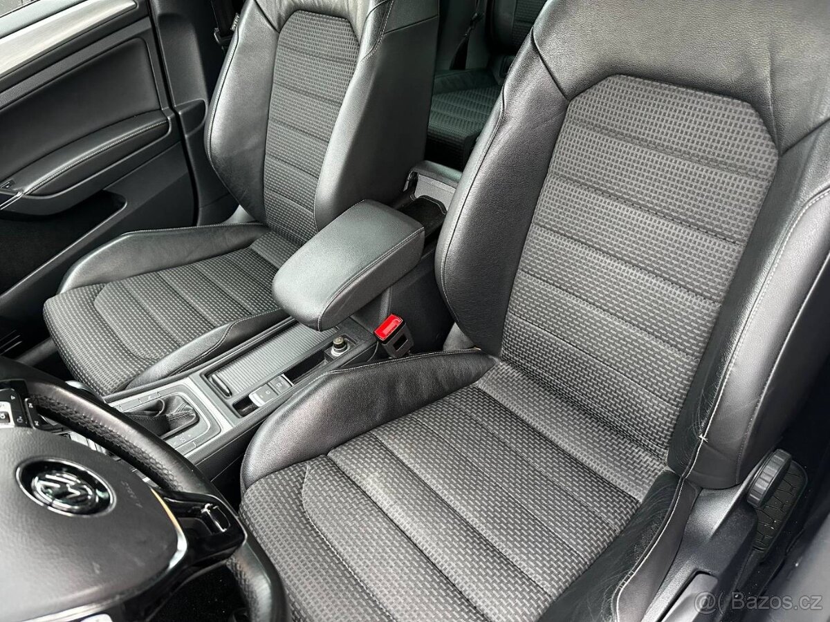 Volkswagen Golf 1.6 TDI DSG - 12