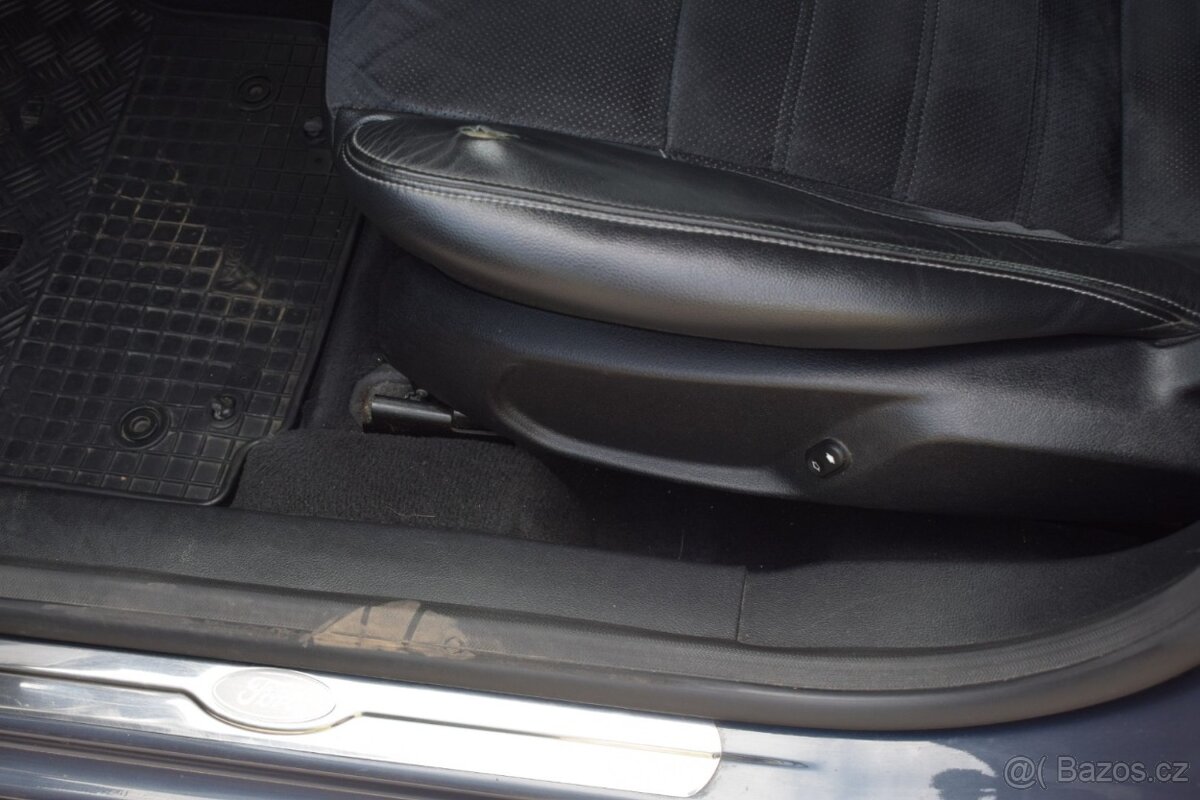 Ford Mondeo TITANIUM - 12