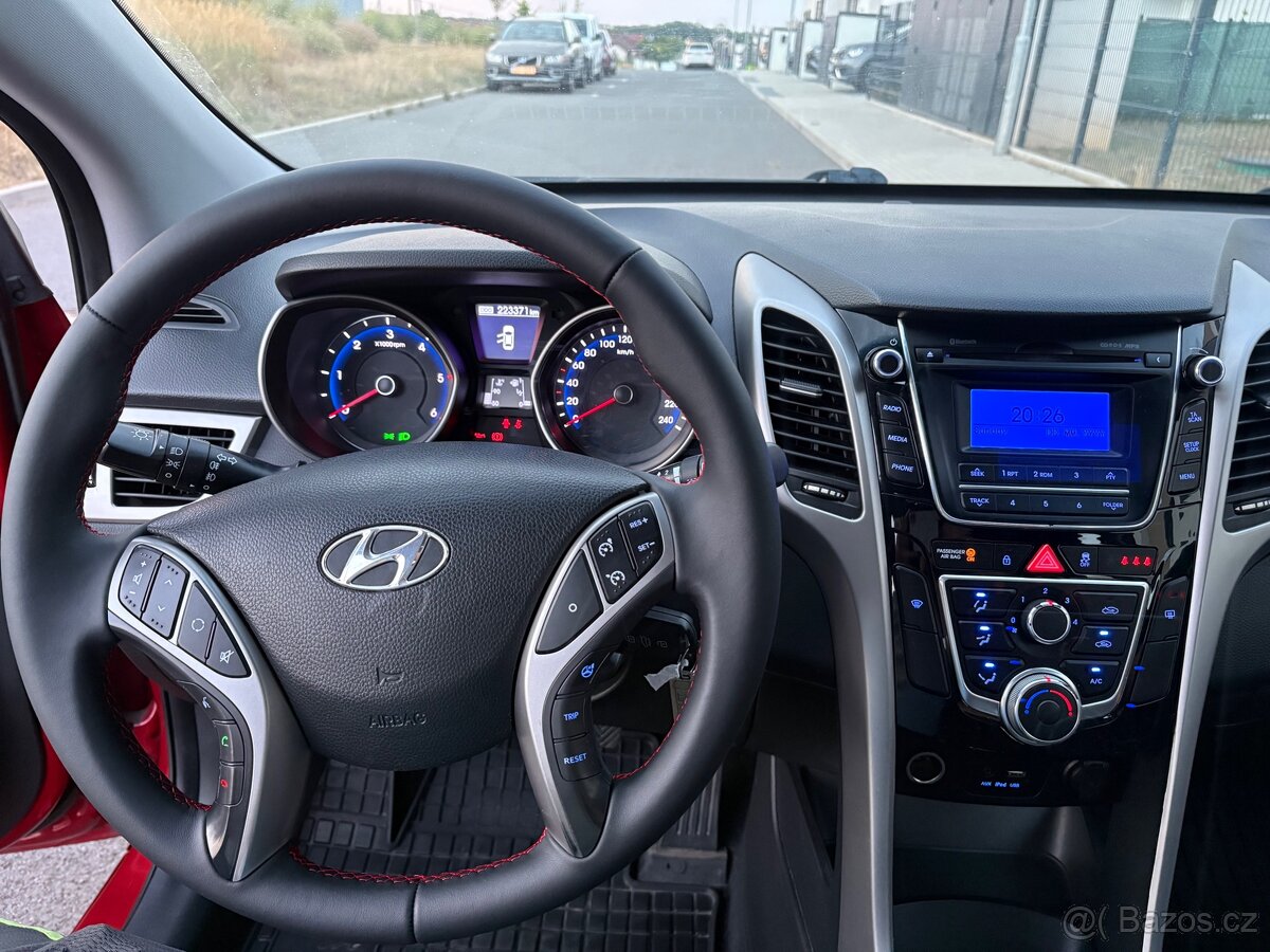 Hyundai i30 1.6 CRDi 2016 - 12