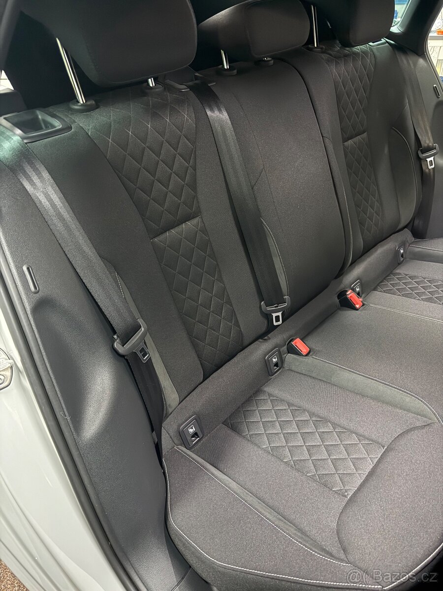 Škoda kamiq 1.0tsi 81kw 2022 - 12