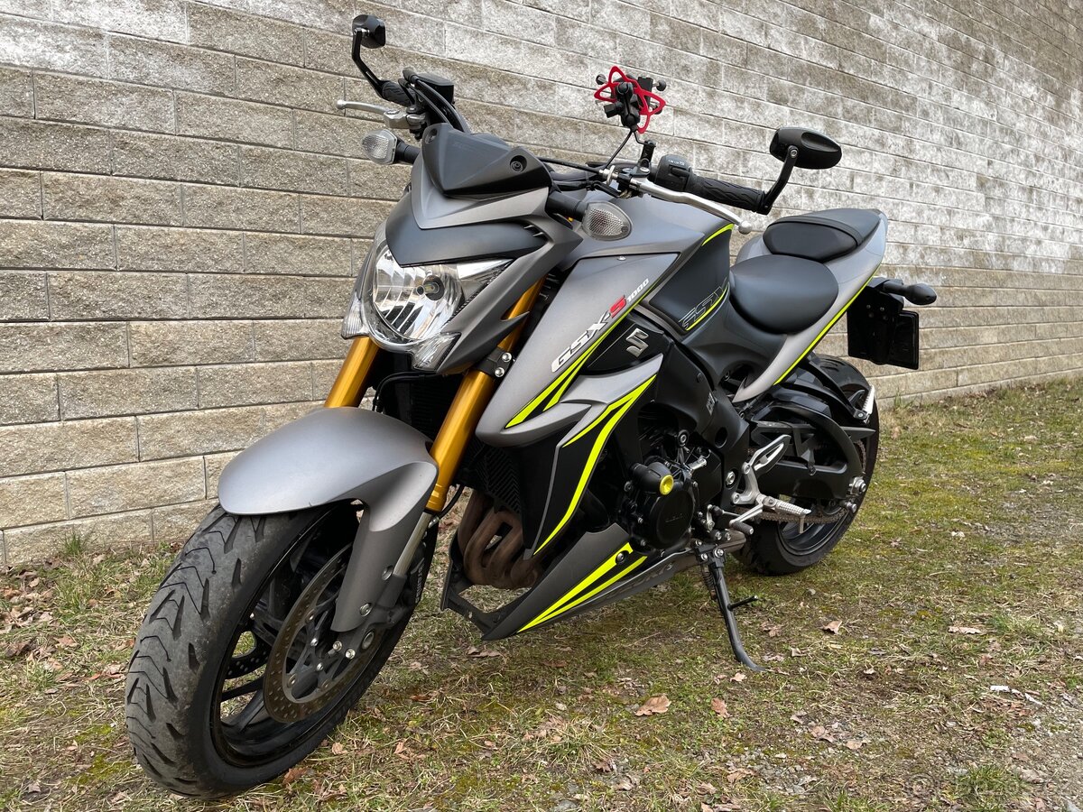 Suzuki GSX-S1000 - 12