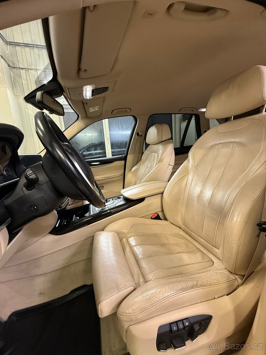 BMW X5 xDrive30d 190 kW, 4x4 - 12