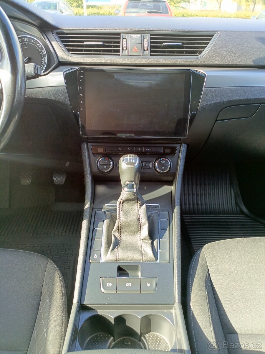 Škoda Superb 3 2.0 TDI 110kW ČR. - 12