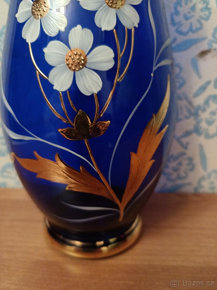 Modrá váza s kytkami bohemia krystal - 12