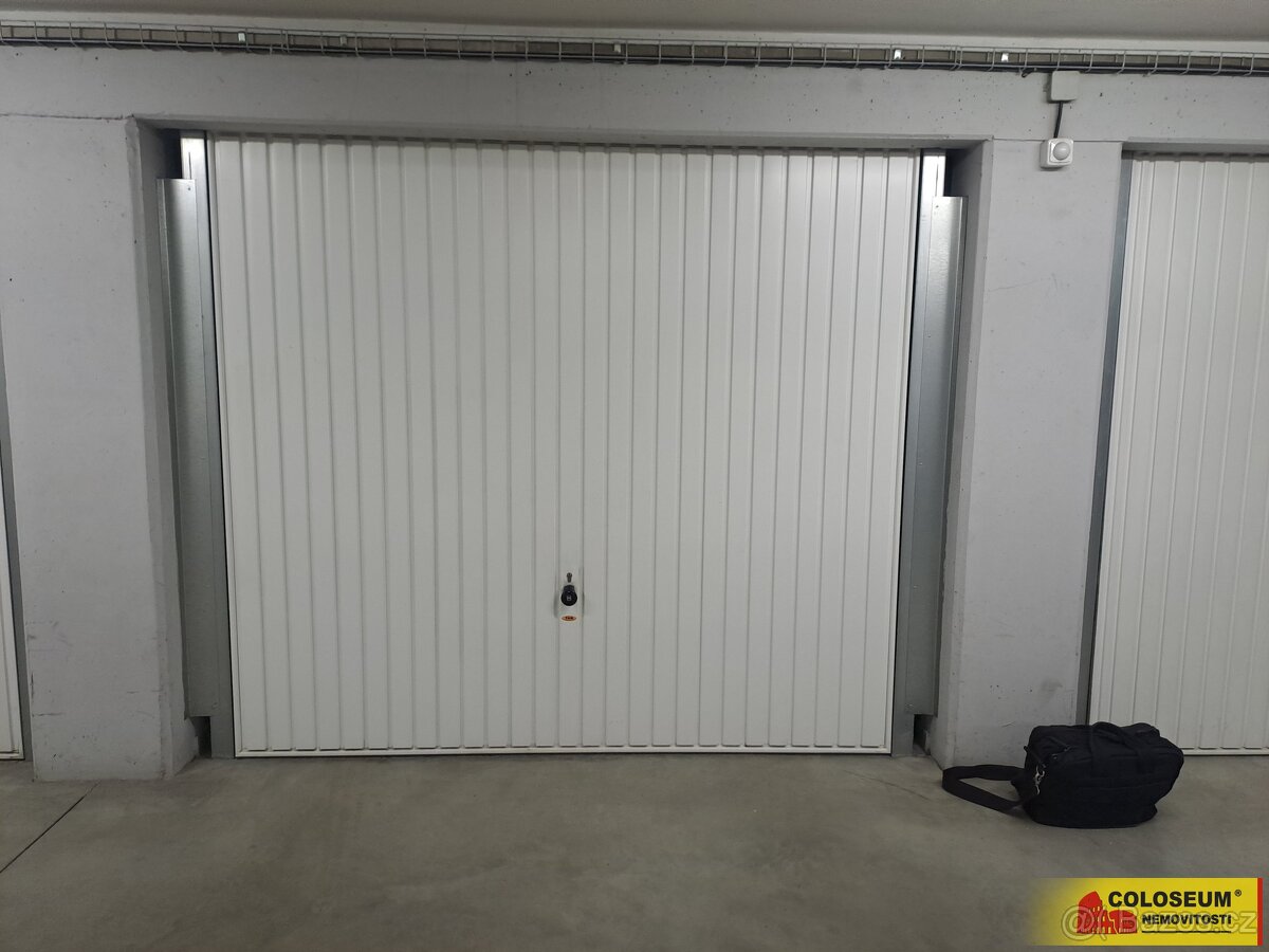 Znojmo, pronájem bytu OV 3+1, 104 m2, zimní zahrada, rekonst - 12