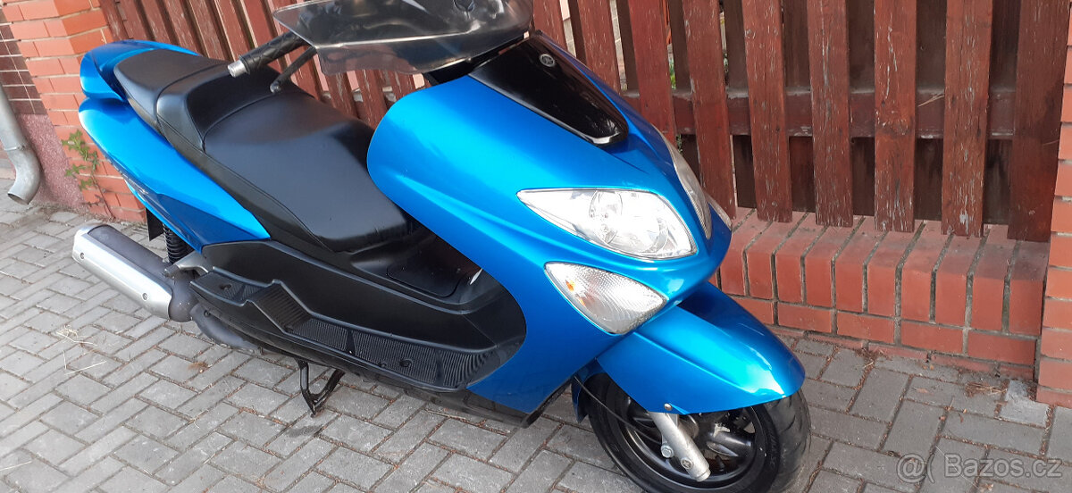 Yamaha majesty 125 - 12