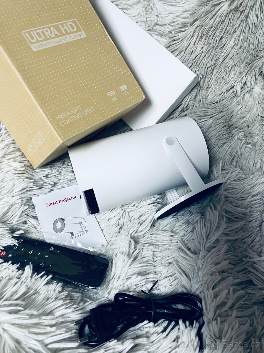 Smart projekce HY300 - 12