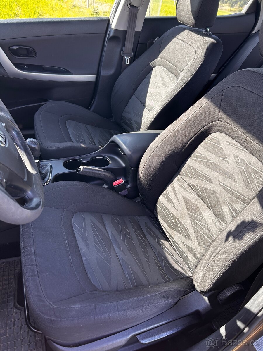 Kia ceed 1.4 cvvt - 12