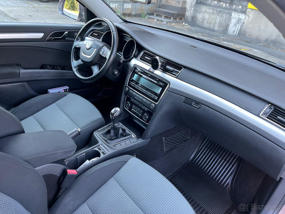 Škoda Superb II 2.0TDI 125 kW na splátky bez registru - 12