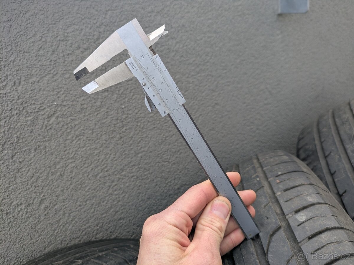 Letní pneu 215/60 R16 - 12