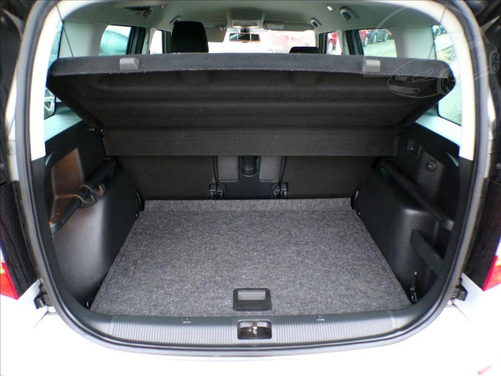 Škoda Yeti 1,4 TSI, STYLE DSG,TAŽNÉ ZAŘÍZENÍ - 12