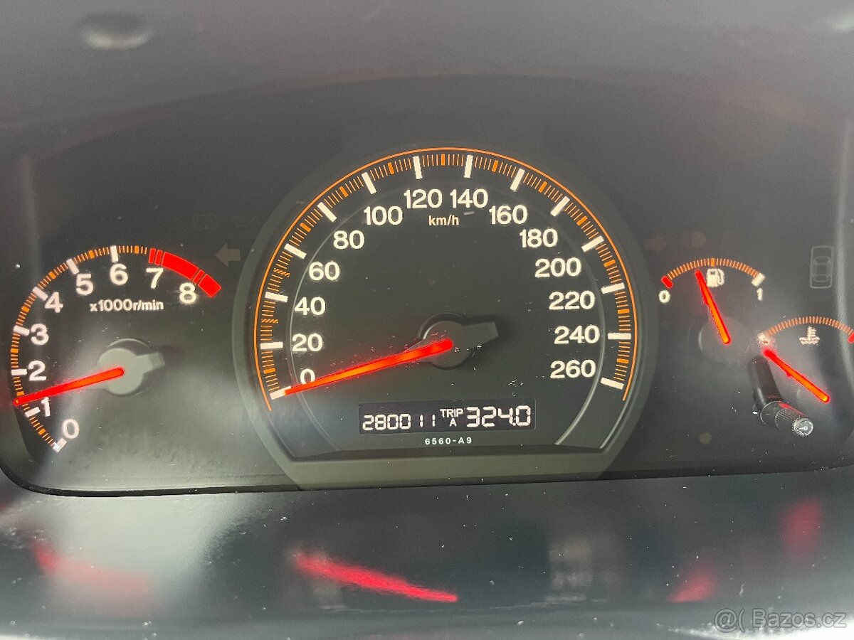 Honda Accord kombi 2.0 VTEC - 12