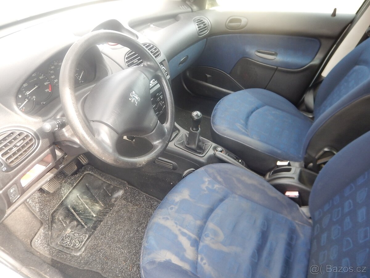 PEUGEOT 206, 1.4i - 12